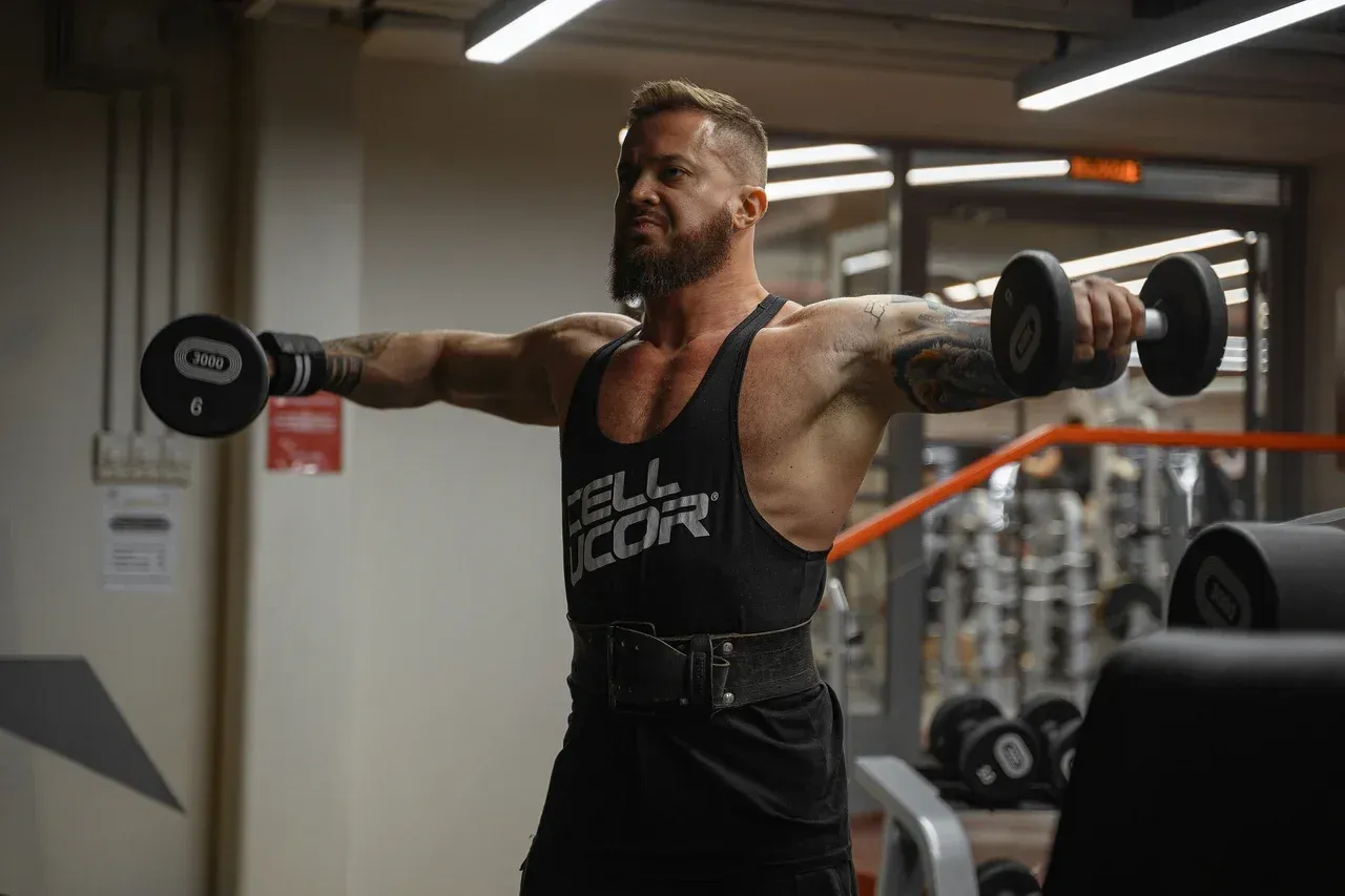 Почему клиенты выбирают Фитнес-Арену 3000?