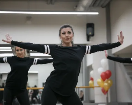 Танцевальная тренировка ЖЕНСКАЯ ПЛАСТИКА