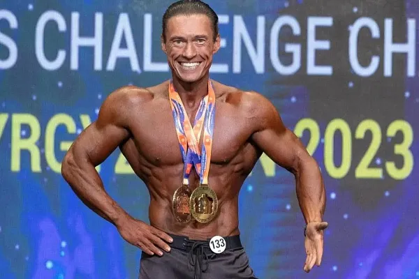 Три победителя Чемпионата мира по бодибилдингу