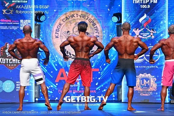 Чемпион пляжного бодибилдинга в Санкт-Петербурге