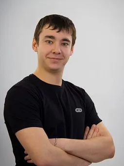 Азат Абдрашитов