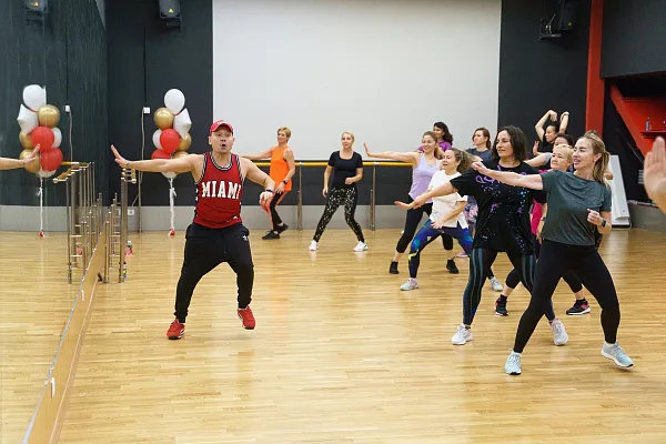 Фотоотчет с 7-летия Фитнес-Арены 3000