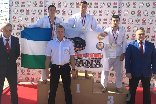 Кирилл и Данил Вавиловы победили на Чемпионате России по всестилевому каратэ.