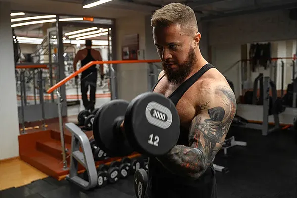 Почему клиенты выбирают Фитнес-Арену 3000?