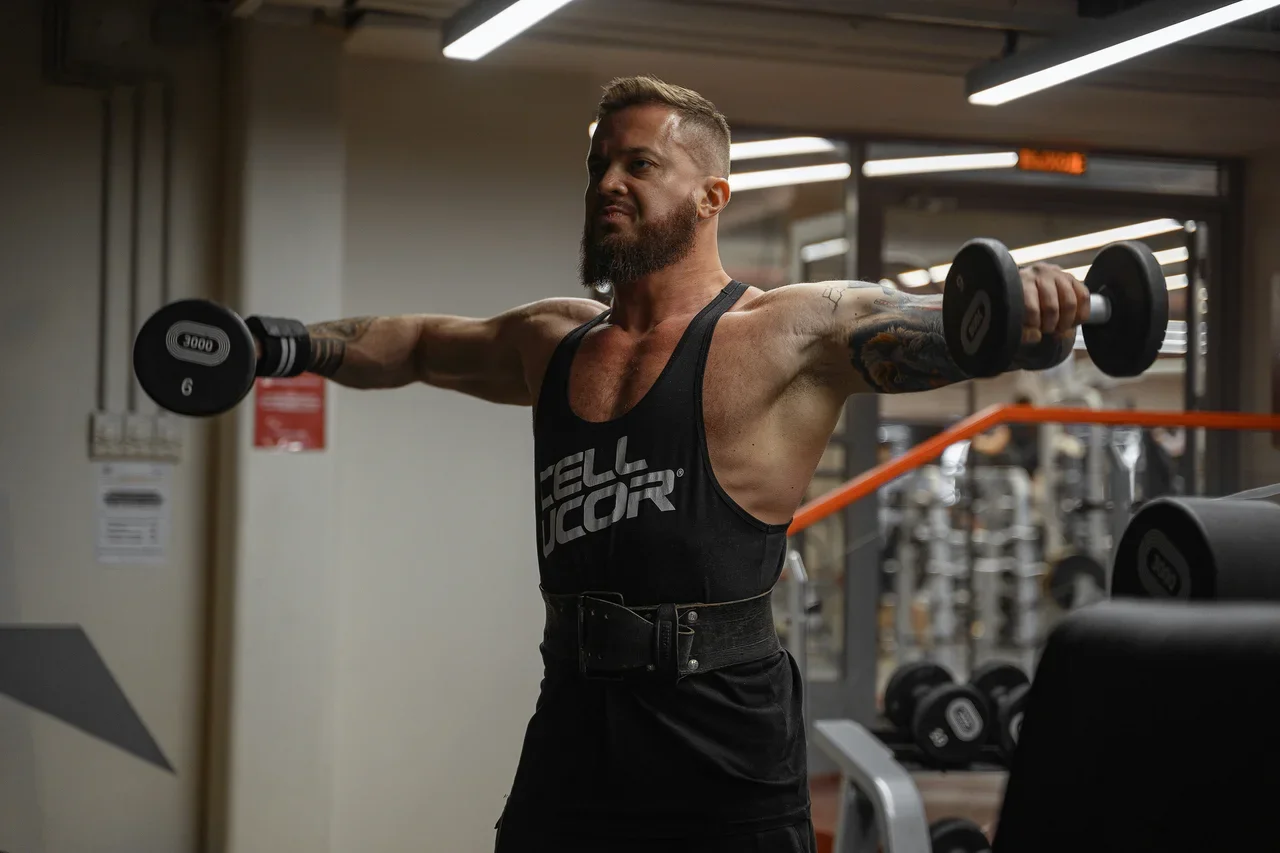 Почему клиенты выбирают Фитнес-Арену 3000?