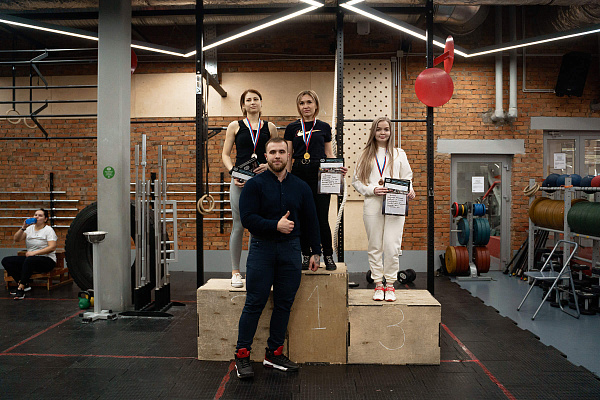 Итоги турнира по становой тяге среди мужчин и женщин 